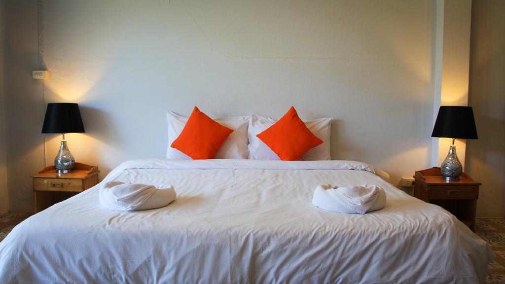 Sunshine Inn Resort Khao Lak Eksteriør billede