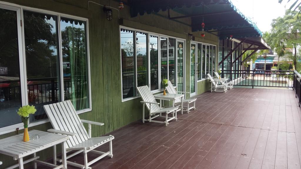 Sunshine Inn Resort Khao Lak Eksteriør billede