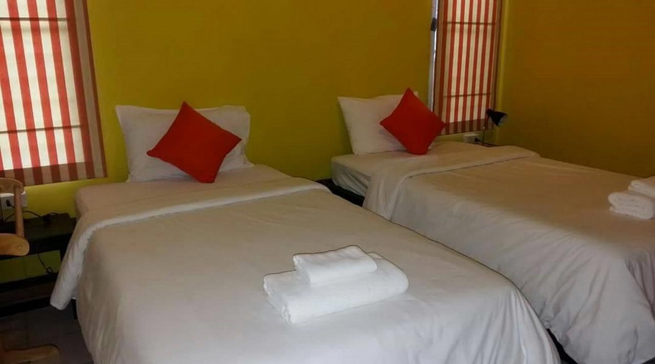 Sunshine Inn Resort Khao Lak Eksteriør billede